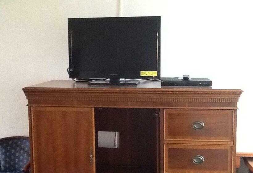 家庭间, Rosenberg Motel