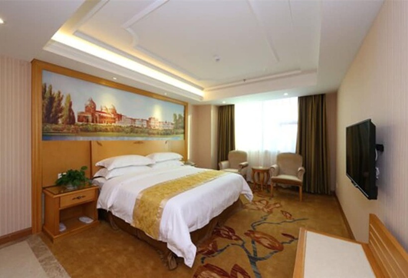 豪华套房, Vienna International Hotel Guangzhou Panyu City Bridge Center International
