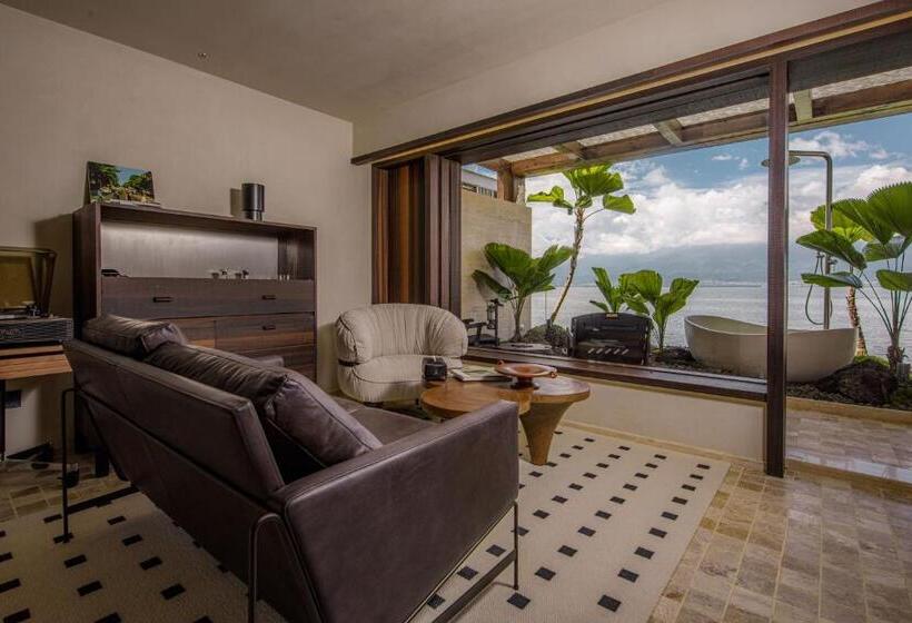 Cameră Cvadruplă Standard cu Priveliște către Mare, 大理安汋海景酒店