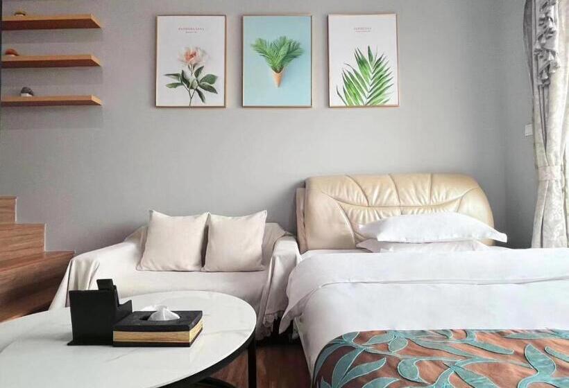 Deluxe room with river view, 广州沃家国际公寓