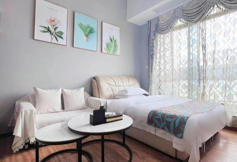 Deluxe room with river view, 广州沃家国际公寓