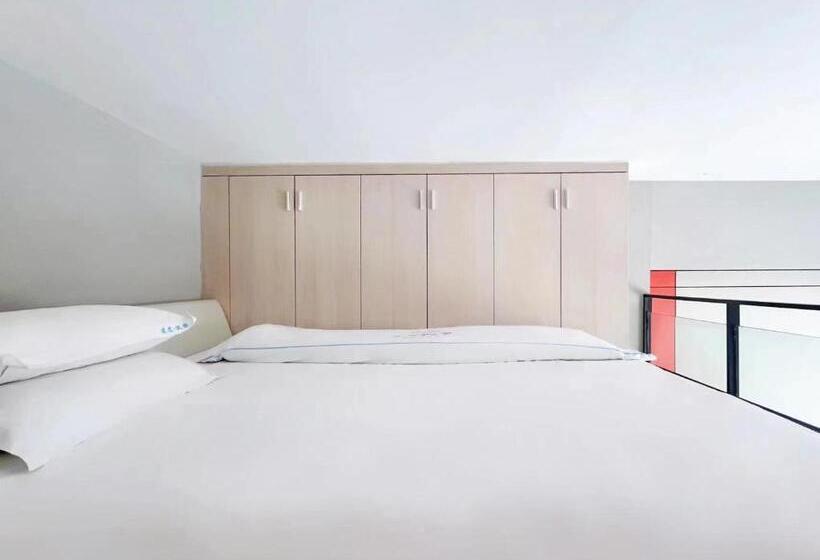 Studio Standard z Balkonem, 广州沃家国际公寓