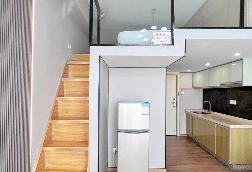 Studio Standard z Balkonem, 广州沃家国际公寓