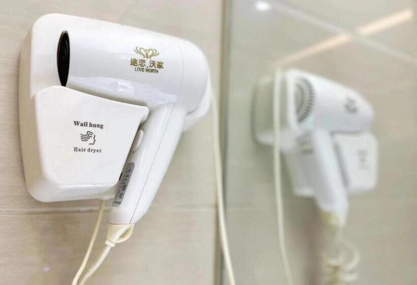 1 Bedroom Apartment Lake View, 广州沃家国际公寓