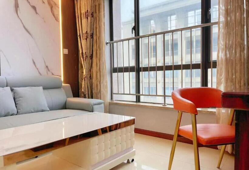 1 Bedroom Apartment Lake View, 广州沃家国际公寓