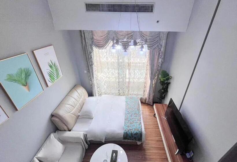 Deluxe room with river view, 广州沃家国际公寓