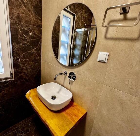 Quarto Estandar, Relax And Explore Lisbon Suites And Rooms