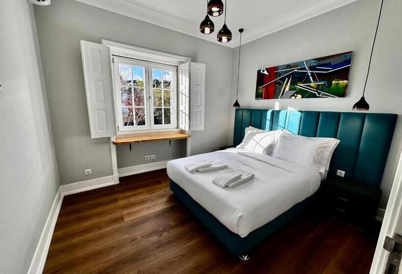 Quarto Estandar Banheiro Compartilhado, Relax And Explore Lisbon Suites And Rooms