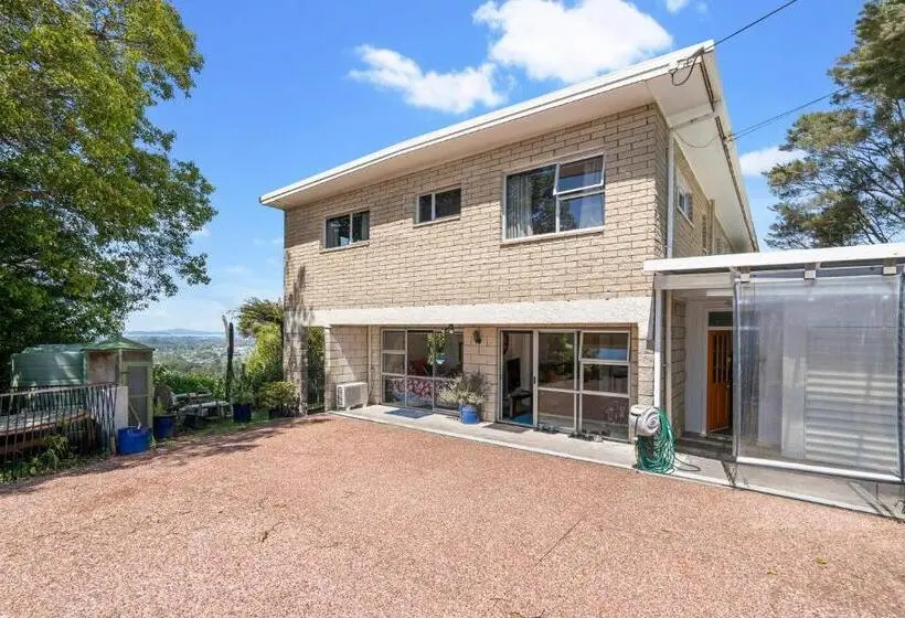 スイート, Swanson Waitakere Stay In Scenic Sunrise