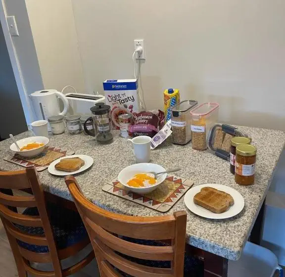 スイート, Swanson Waitakere Stay In Scenic Sunrise