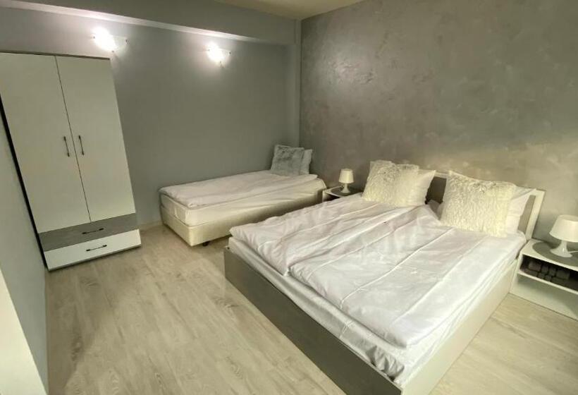 Apartament Deluxe 1 Sypialnia, хотел враца