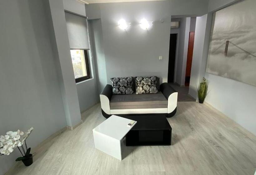 Apartament Deluxe 1 Sypialnia, хотел враца