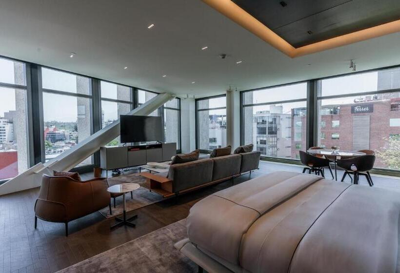 プレジデントスイートルーム, Alexander