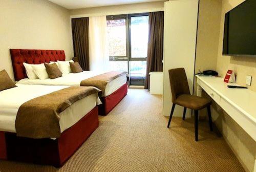 חדר קומפורט לשלושה, Address Boutique Hotel Baku