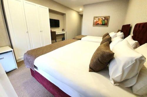 חדר קומפורט לשלושה, Address Boutique Hotel Baku