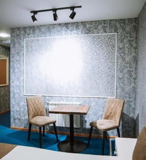 חדר קומפורט לשלושה, Address Boutique Hotel Baku