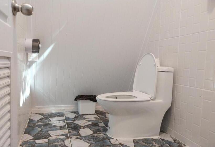 בקתה סטנדרטית, It My Life Cafe X Camp