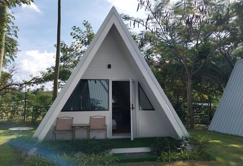 בקתה סטנדרטית, It My Life Cafe X Camp