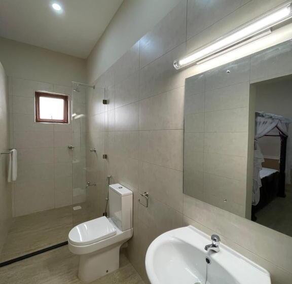 اتاق استاندارد, Maasai Koroga