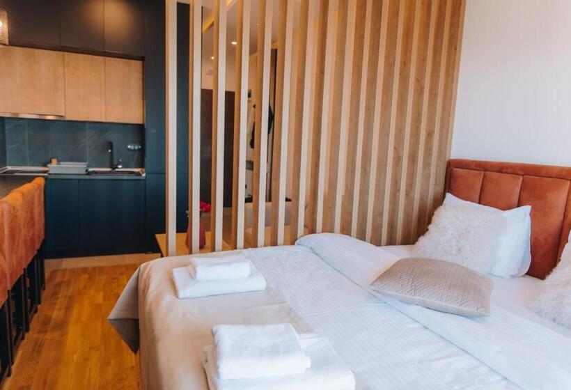 استودیوی لوکس, Mamababa Free Spa & Wellness Kopaonik