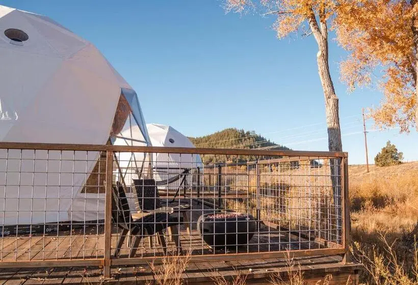 デラックスファミリールーム, Pagosa River Domes