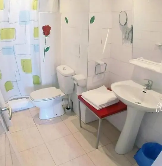 اتاق استاندارد چهار تخته, Hostal Sol De Mallorca