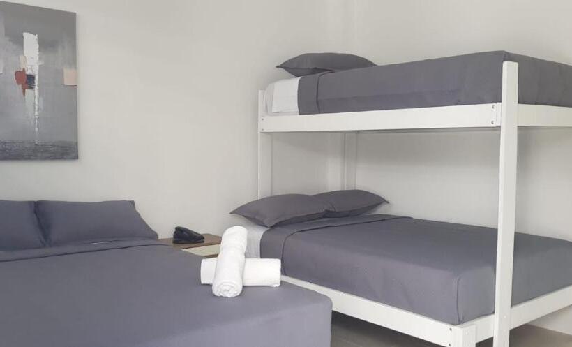 패밀리 룸, Villa Del Mar