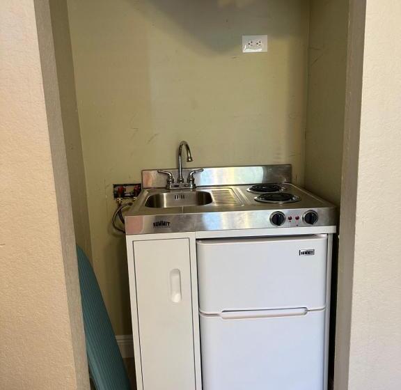 标准间, Charming Lakeview Retreat Ii