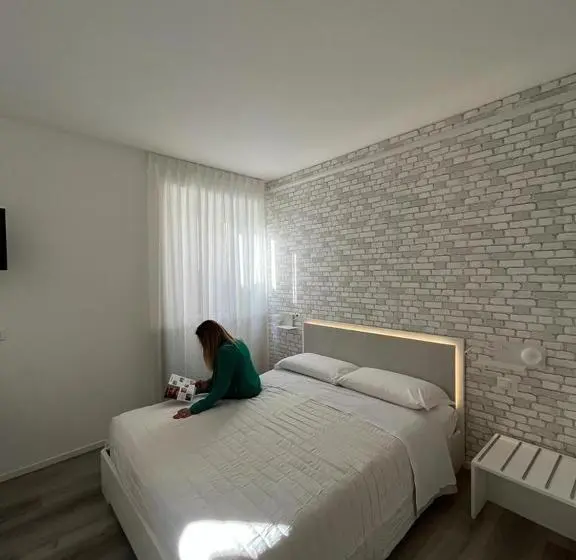 スタンダードルーム, Rosso Conero Le Grotte Rooms & Apartments