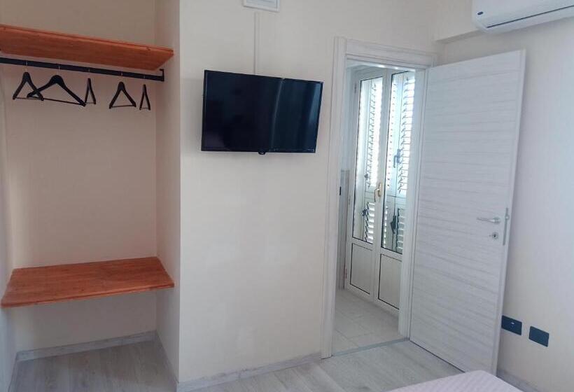 バルコニー付きスタンダードルーム, San Rocco Rooms