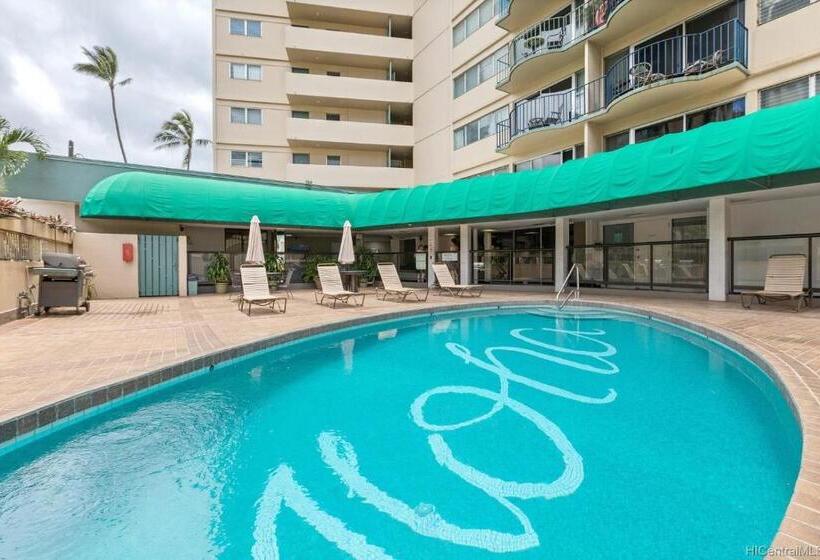 ２ベッドルームアパートメント, Royal Aloha