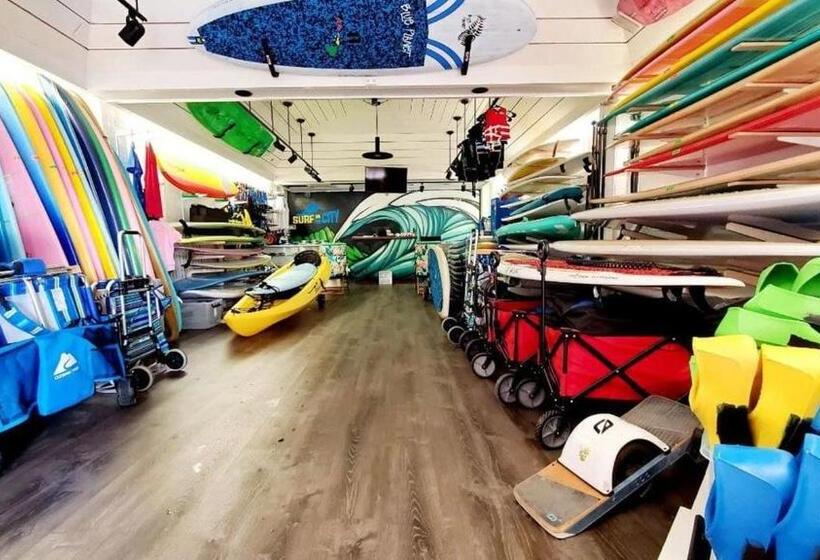 ２ベッドルームアパートメント, Royal Aloha