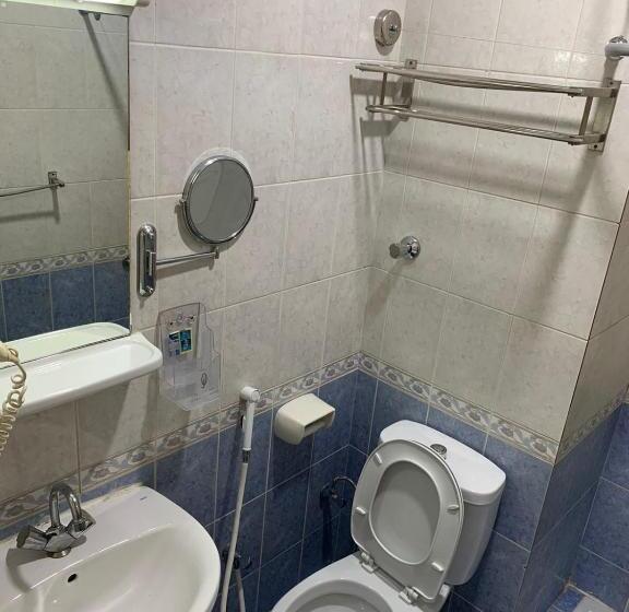 スタンダード4人部屋, فندق درة بيسان المسجد القطري