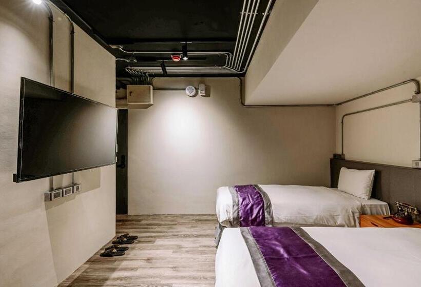 اتاق استاندارد, Saturn