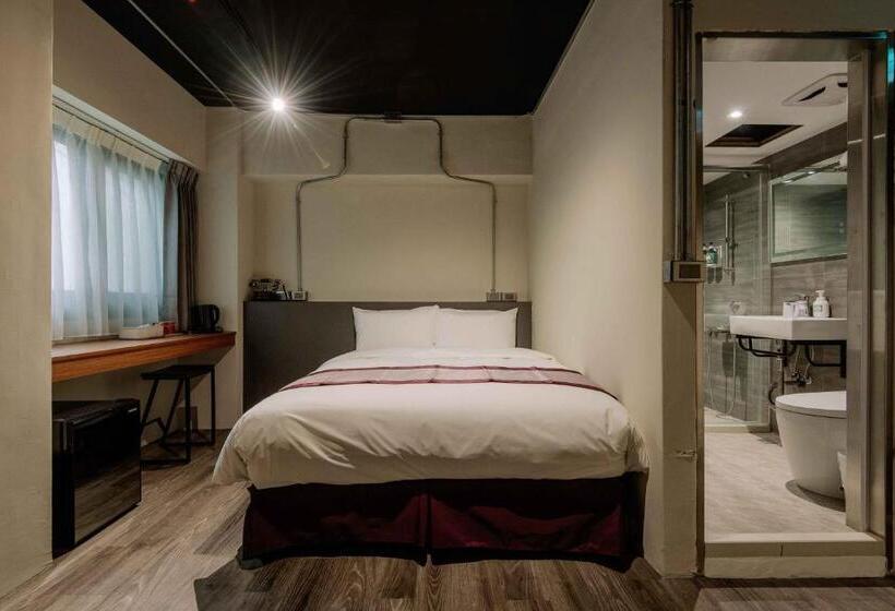 اتاق استاندارد چهار تخته, Saturn