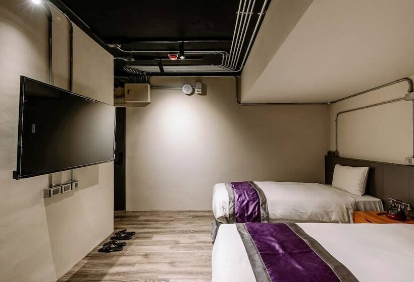 اتاق استاندارد, Saturn