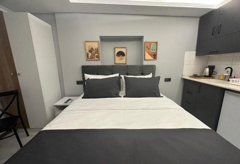 带阳台的豪华间, Aya Langa Guesthouse