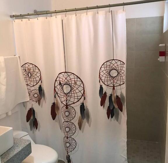 חדר סטנדרט חדר אמבטיה משותף, Casa Linda Habitacion Puerto Morelos Cancun Playa Del Carmen