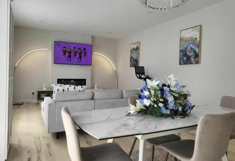 标准间, Peaceful Place New