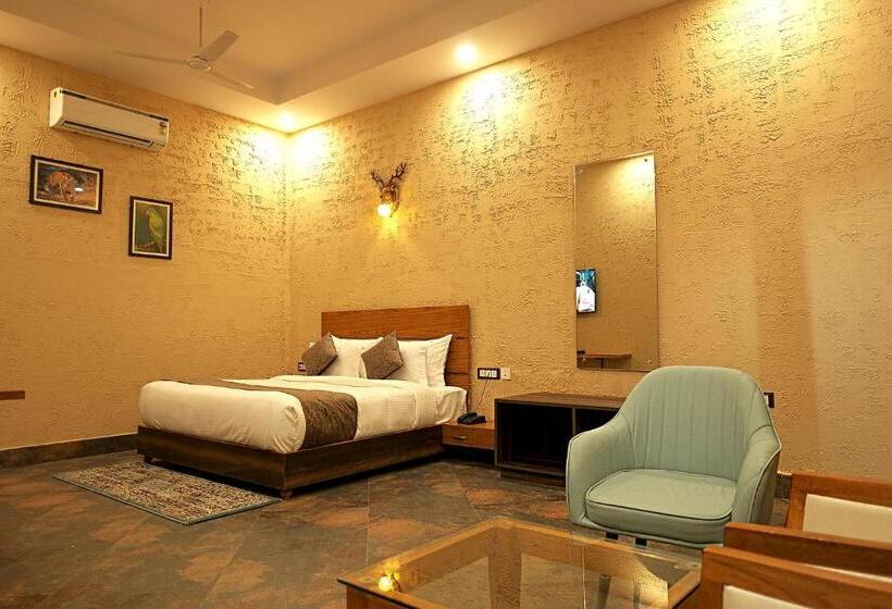 סוויטה אקזקיוטיב, Corbett Nishk Resort