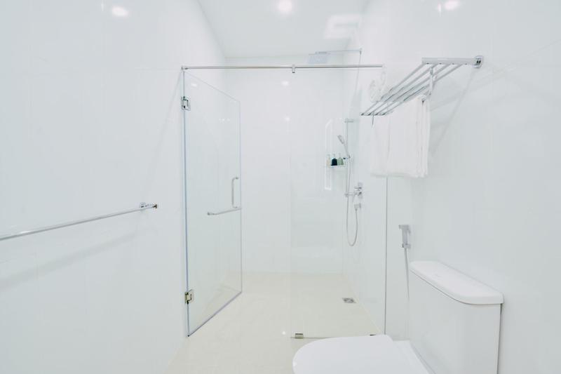 اتاق استاندارد, Akomadoo Retreat