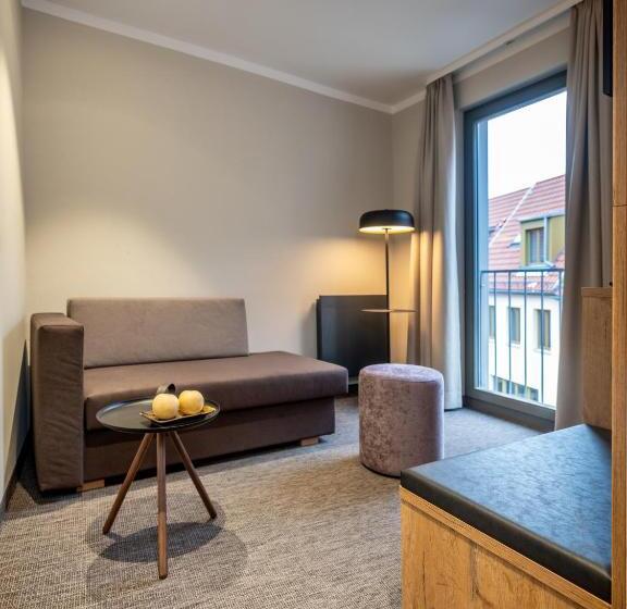 Номер Стандарт Индивидуальный, Nashi Rooms