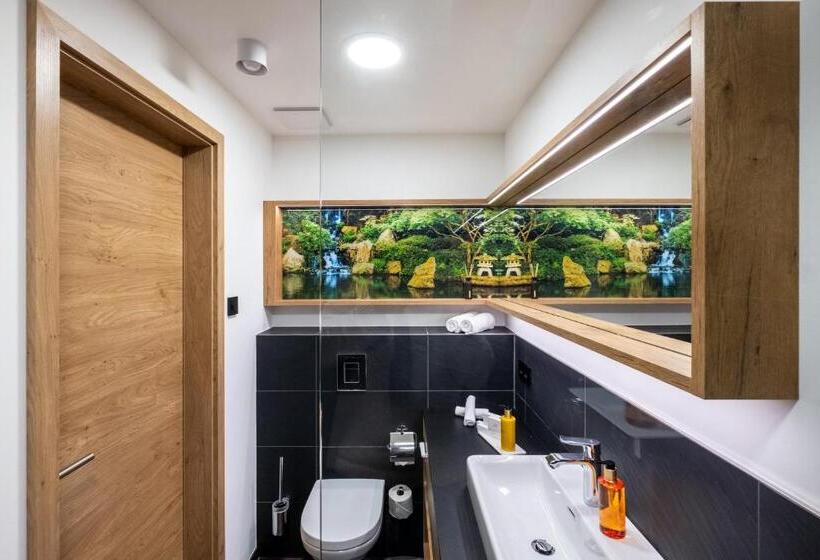 Люкс Вид на Город, Nashi Rooms