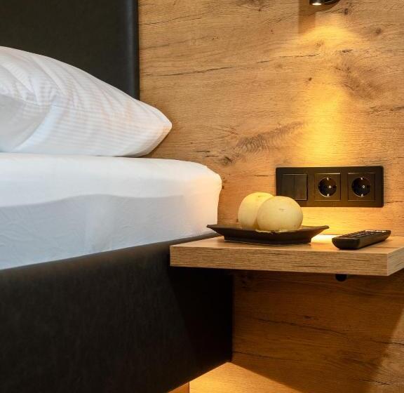 Люкс Вид на Город, Nashi Rooms