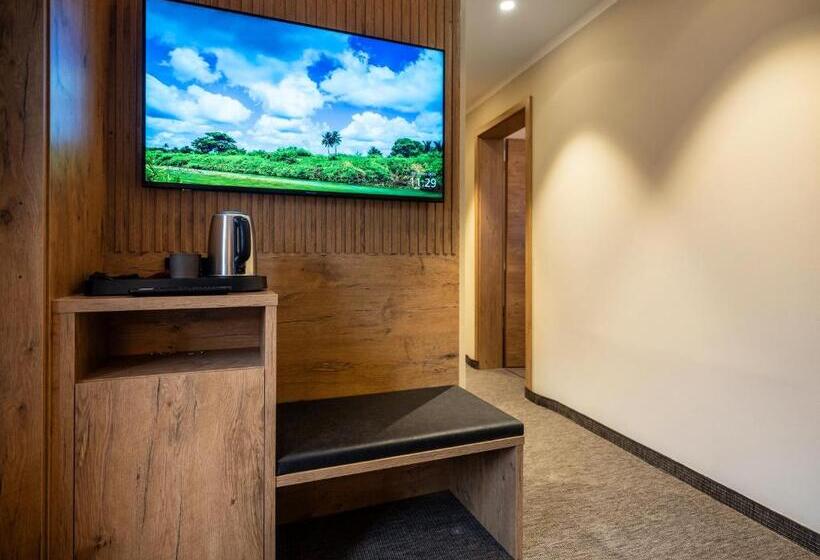 Полулюкс, Nashi Rooms