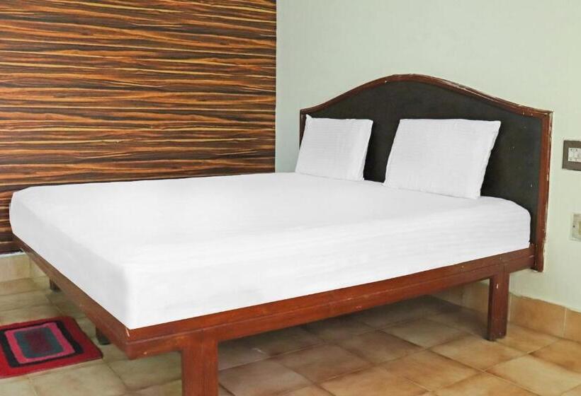 Трехместный Номер Классика, Oyo Flagship Venus Lodge