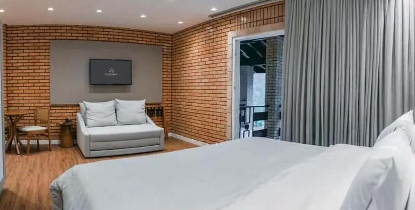 Executive-sviitti, Village Du Lac