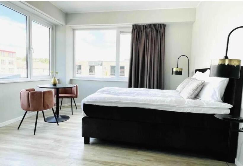 Номер Стандарт, 24 Single Bed Accommodation
