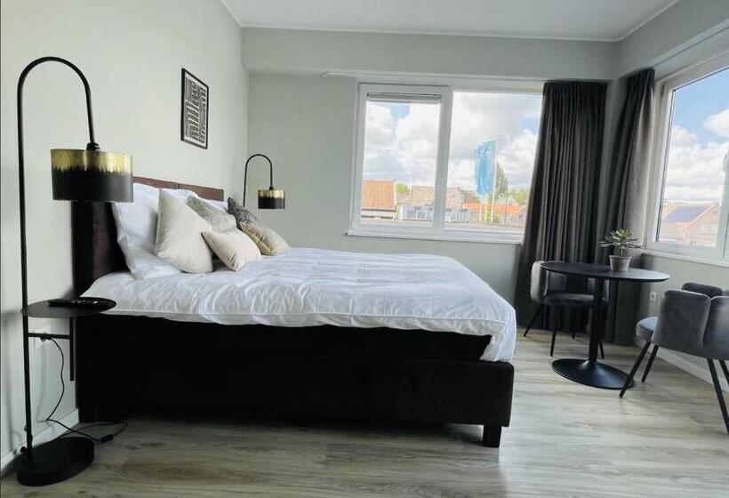 스탠다드 룸, 24 Single Bed Accommodation