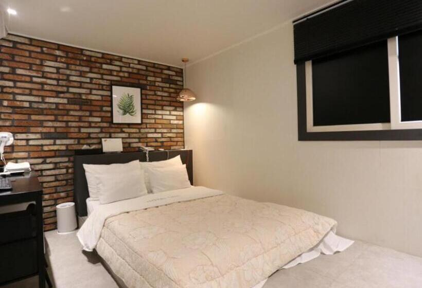 Habitación Estándar, Soo